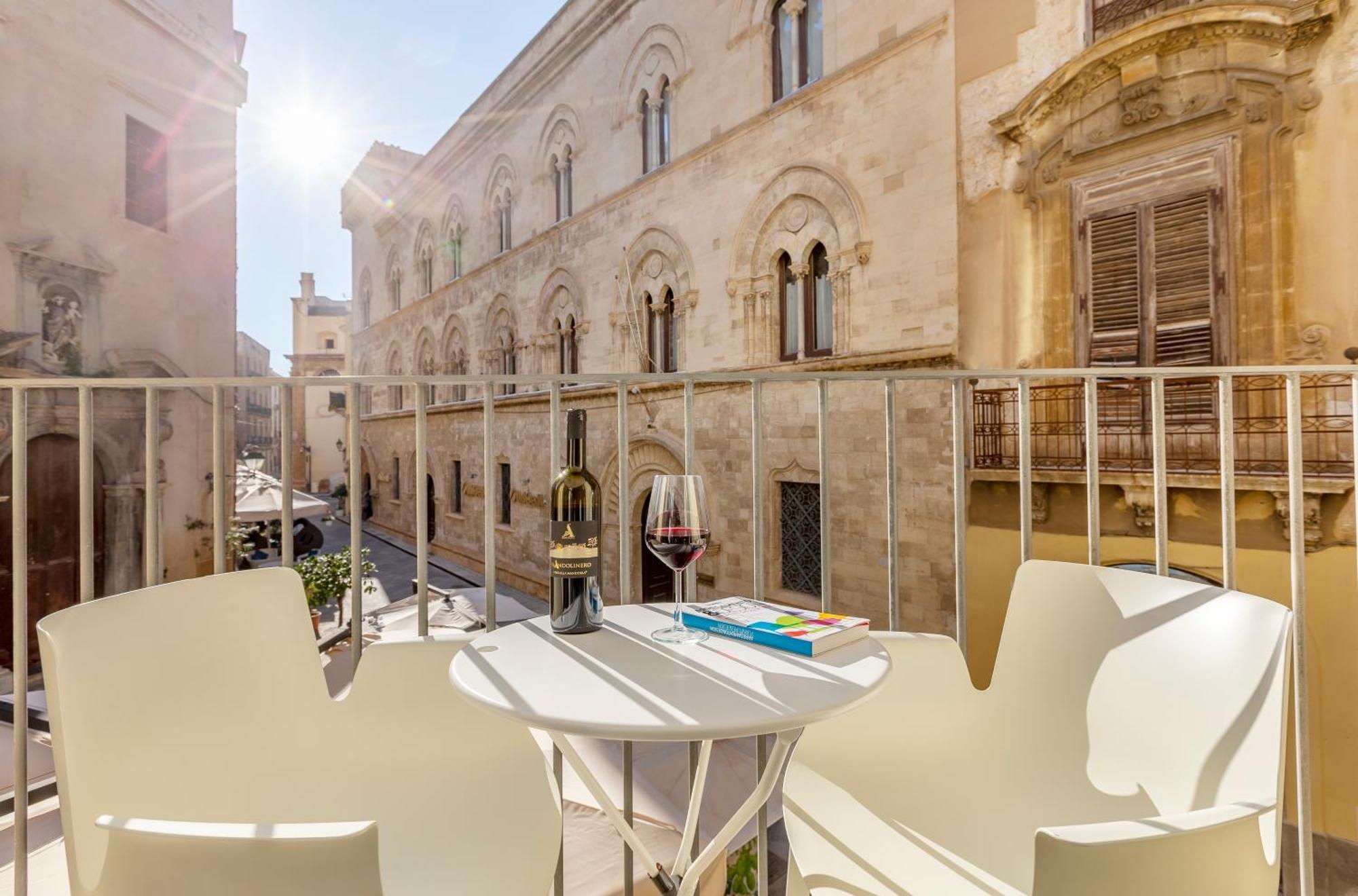 Fiveplace Design Suites & Apartments Trapani Kültér fotó